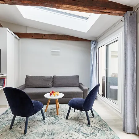 Jardin Du Luxembourg With Balcony - Cityapartmentstay アパート