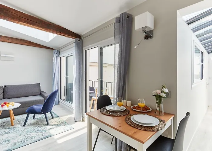 Jardin Du Luxembourg With Balcony - Cityapartmentstay Apartment *