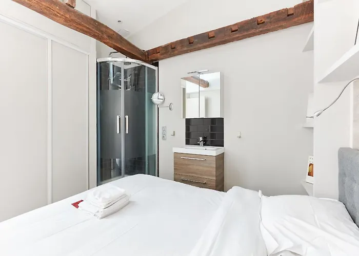 Apartment Jardin Du Luxembourg With Balcony - Cityapartmentstay Paris